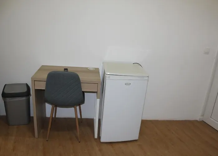 David's Хостел *